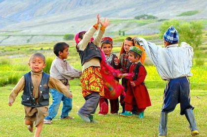 بازی موثر در روابط اجتماعی و اخلاقی