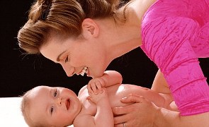 اثرات شادی مادر بر روی جنین